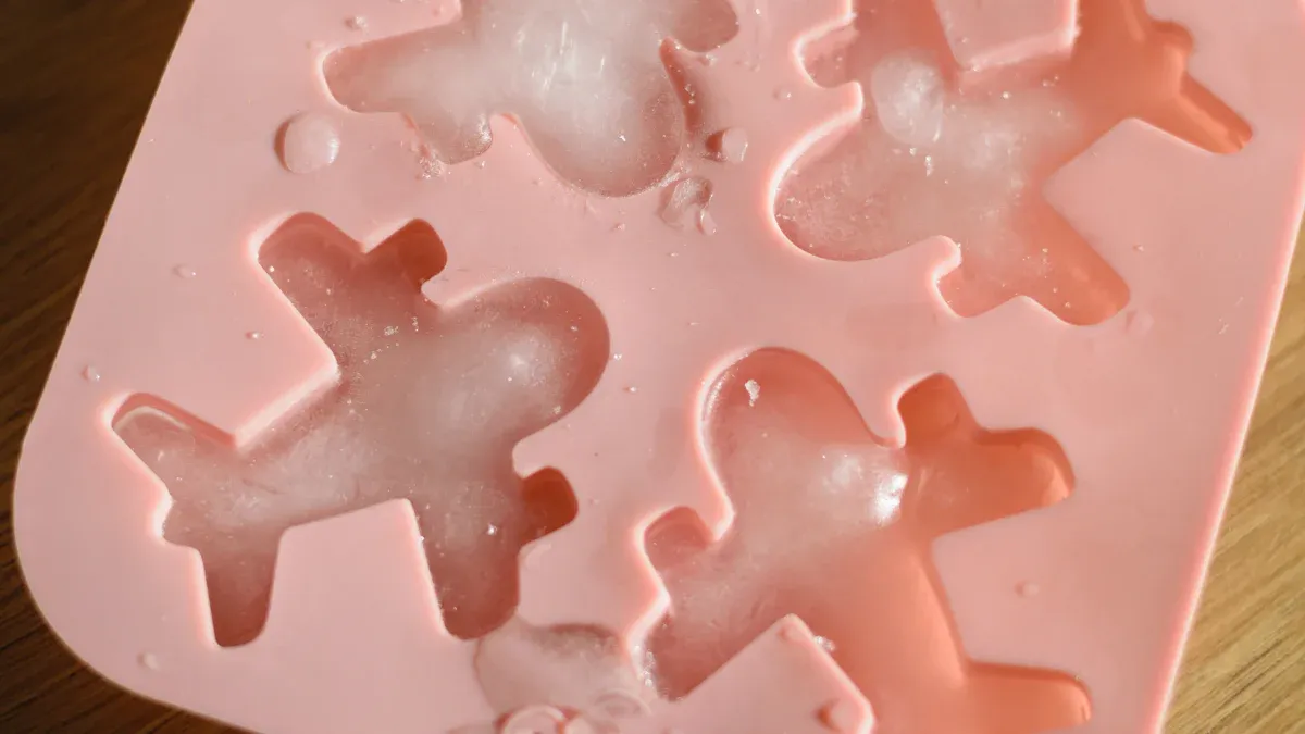 2. Gummy Mold Materials: Silicone vs. Metal Molds